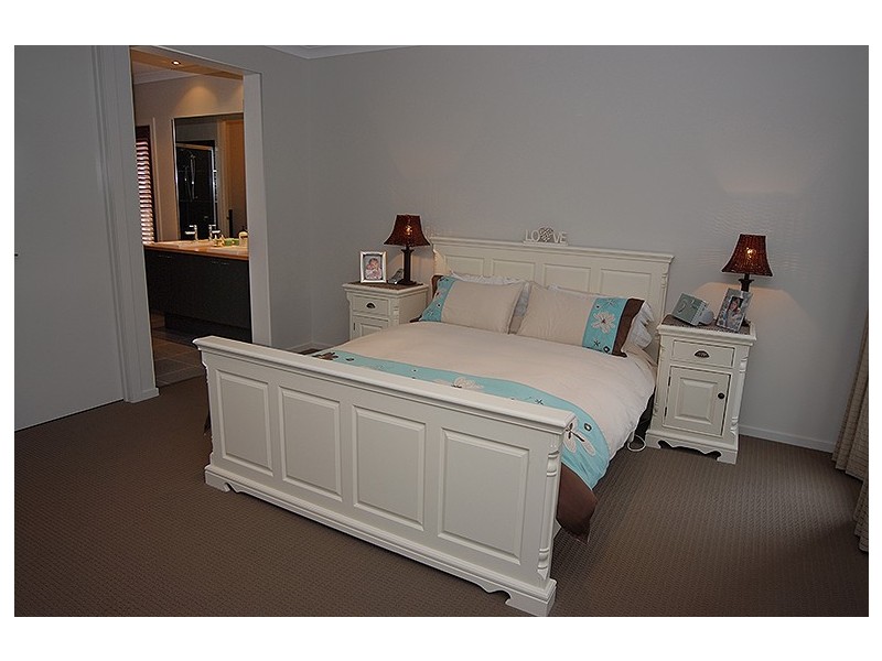 99 Alfredton Drive, Alfredton VIC 3350