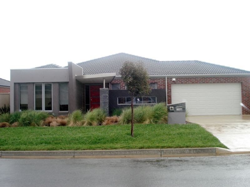 15 Robilliard Way, Sebastopol VIC 3356