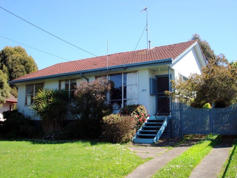 205 Cutts Street, Ballarat East VIC 3350