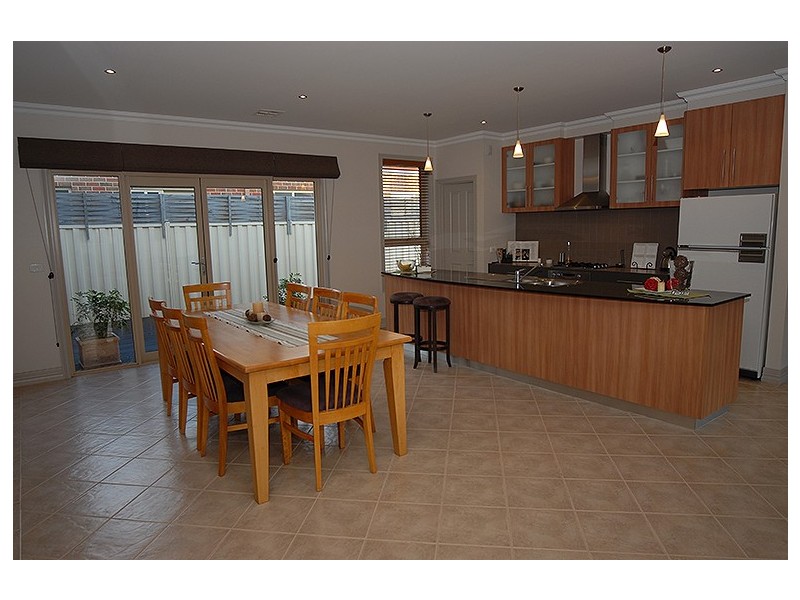 1915 Sturt Street, Alfredton VIC 3350