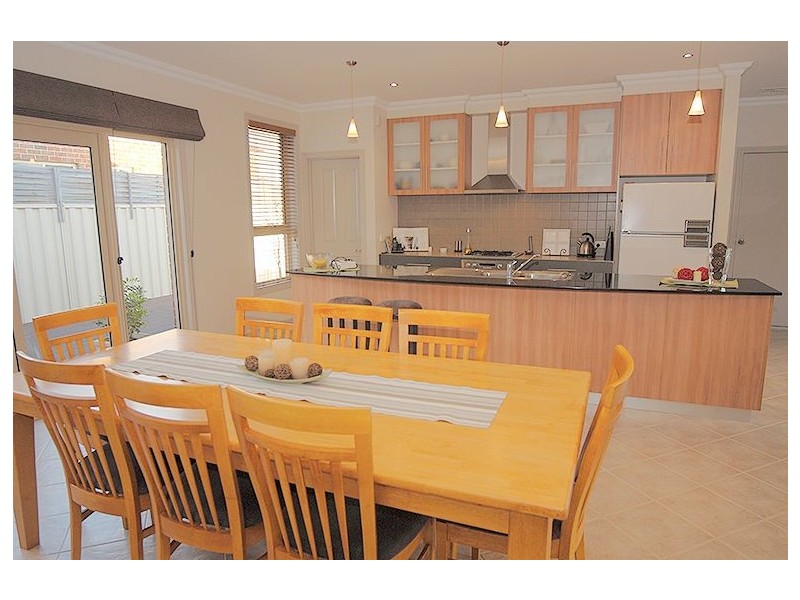 1915 Sturt Street, Alfredton VIC 3350