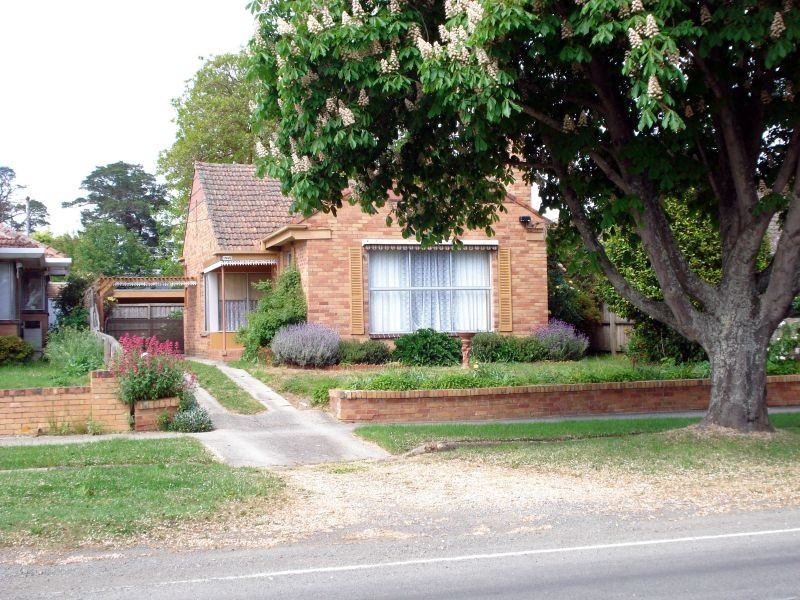 1345 Gregory Street, Lake Wendouree VIC 3350