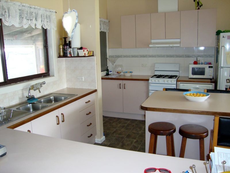 29 Grammar Street, Wendouree VIC 3355