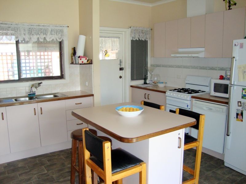 29 Grammar Street, Wendouree VIC 3355