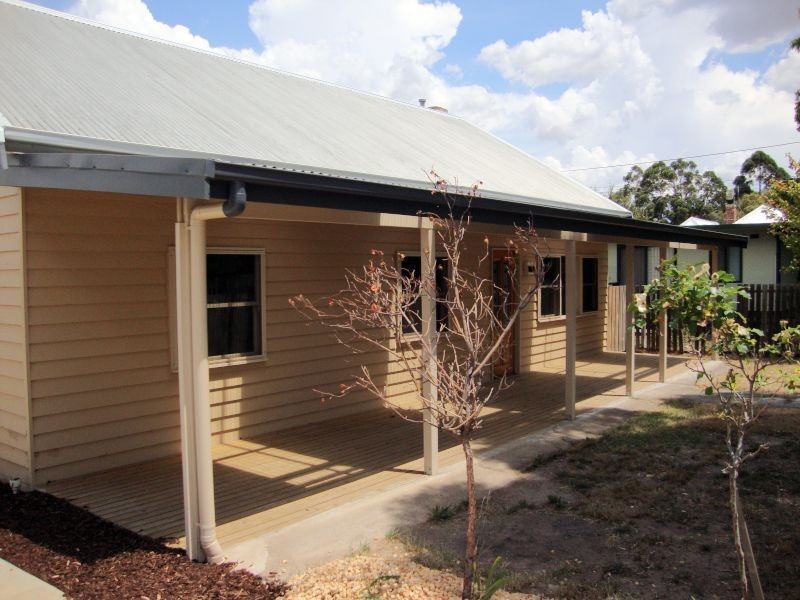 7 Paling Street, Ballarat North VIC 3350