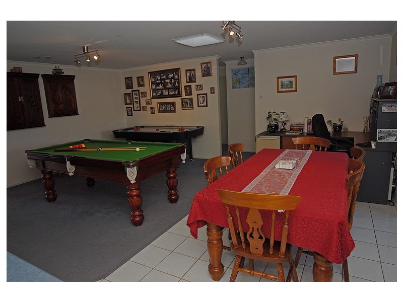 6 Rozel Avenue, Wendouree VIC 3355