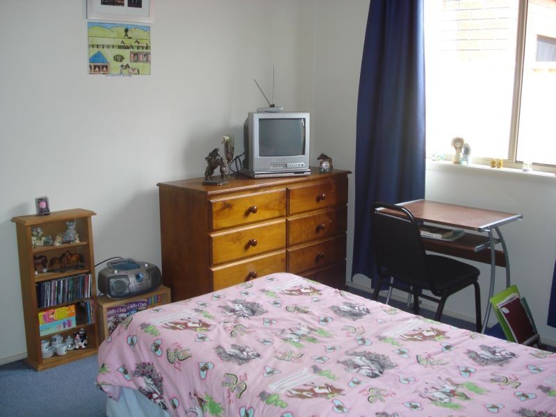 6 Rozel Avenue, Wendouree VIC 3355