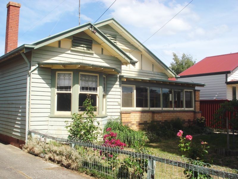 112 Lexton Street, Lake Wendouree VIC 3350