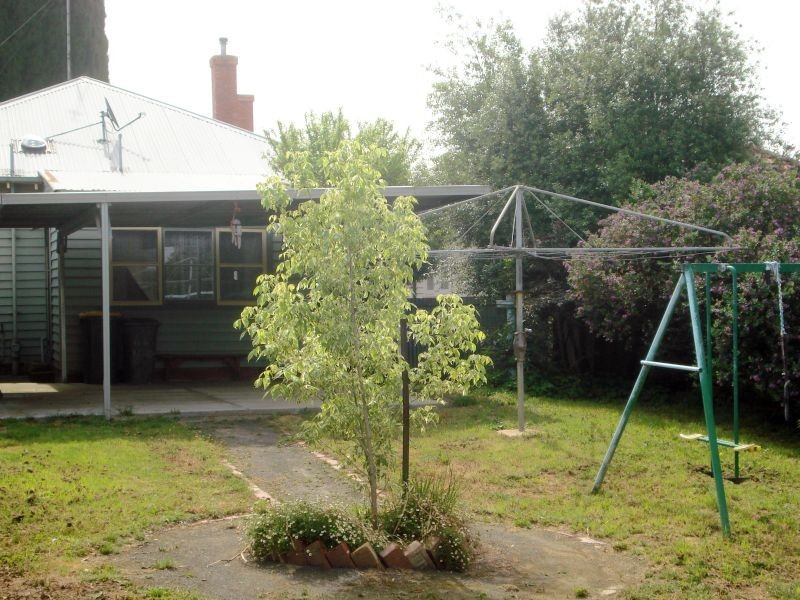 112 Lexton Street, Lake Wendouree VIC 3350