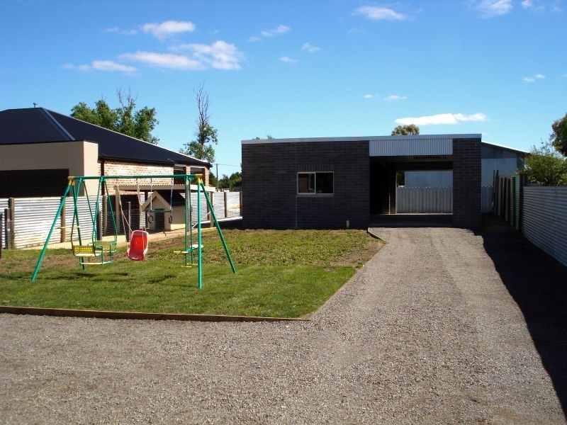 4 Market Street, Miners Rest VIC 3352