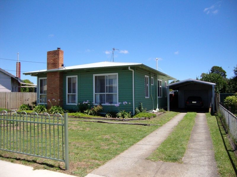 69 Marigold Street, Wendouree VIC 3355