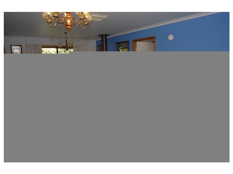 1 Lynbrae Court, Sebastopol VIC 3356