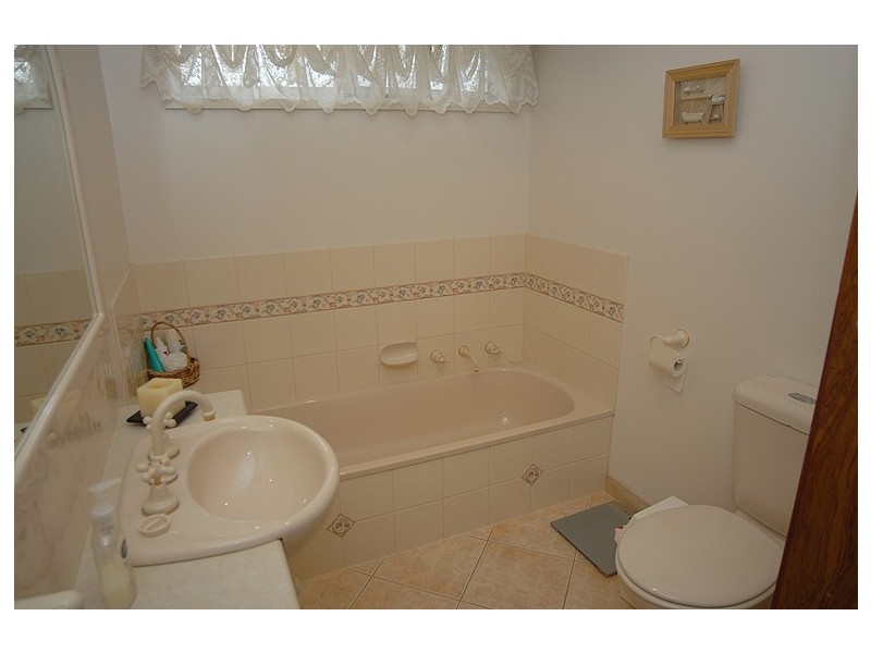 31 Reid Street, Brown Hill VIC 3350