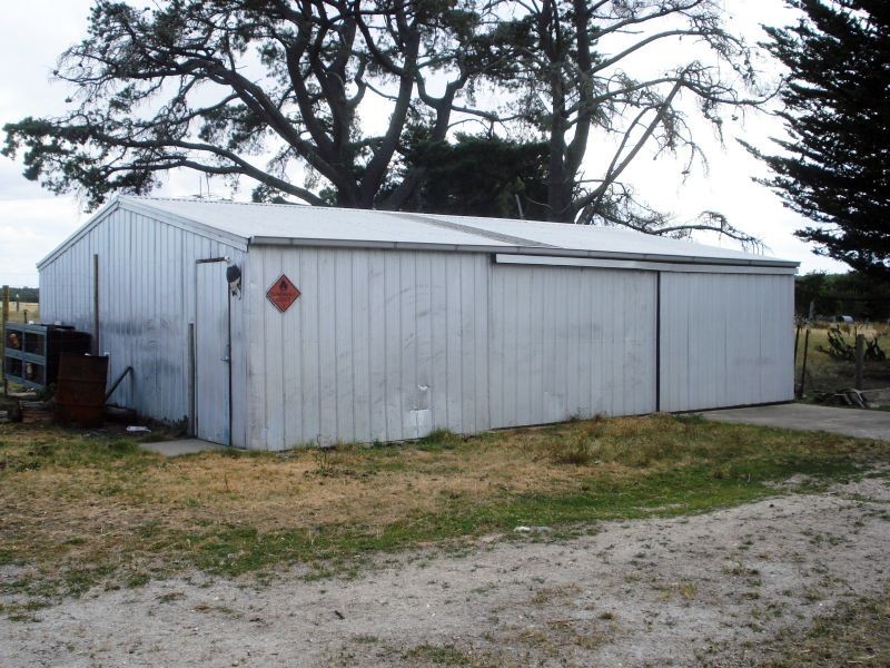 1 Brumbys Lane, Snake Valley VIC 3351