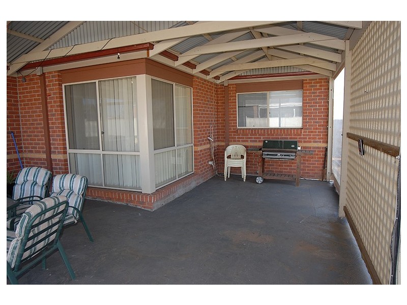 240 Howe Street, Miners Rest VIC 3352