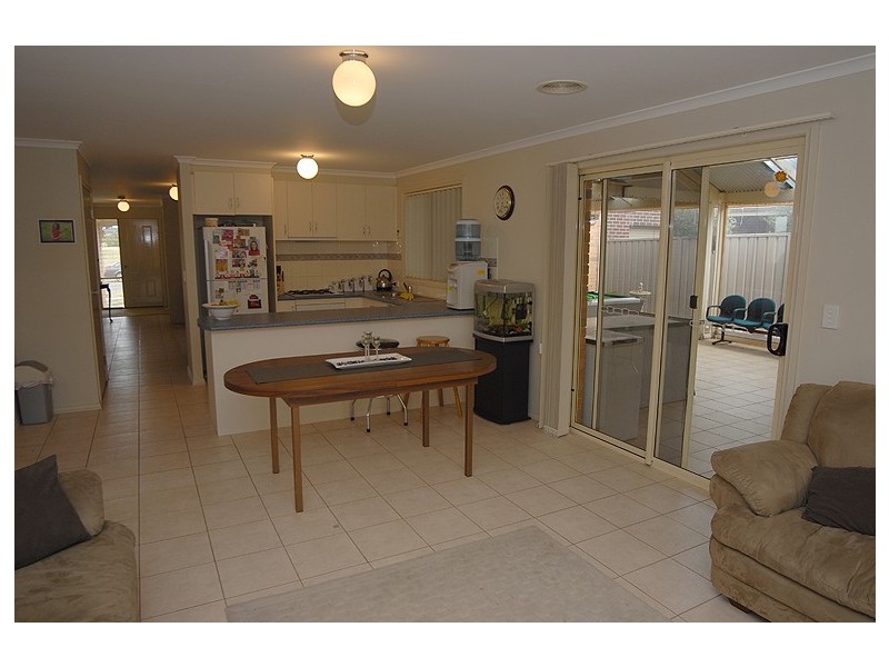 117 Howe Street, Miners Rest VIC 3352
