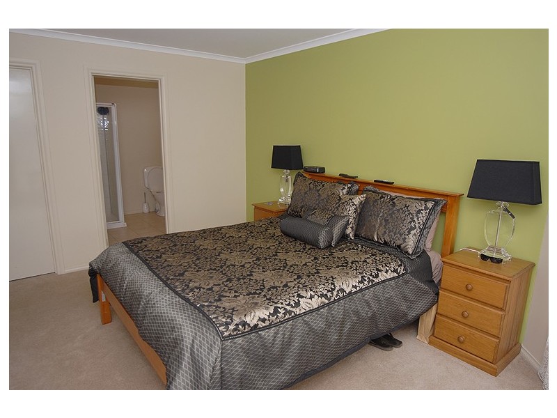 117 Howe Street, Miners Rest VIC 3352