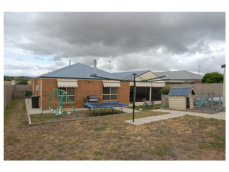 117 Howe Street, Miners Rest VIC 3352