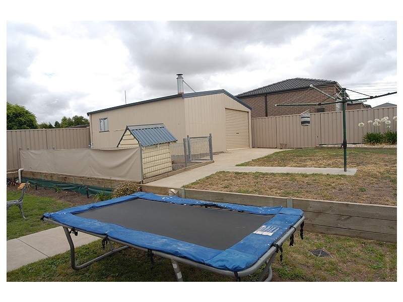 117 Howe Street, Miners Rest VIC 3352