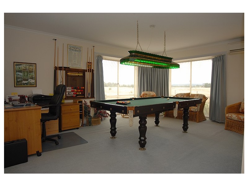 65 Crystal Court, Ross Creek VIC 3351