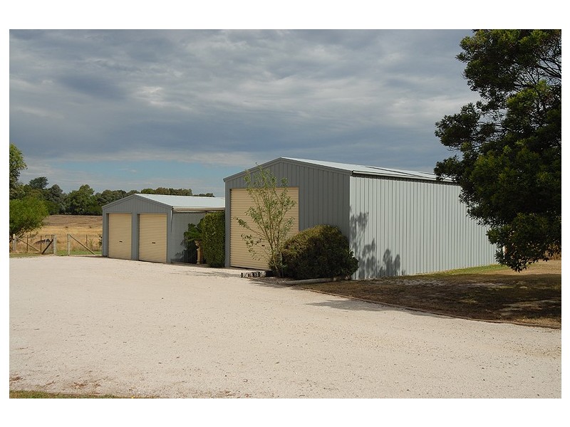 65 Crystal Court, Ross Creek VIC 3351