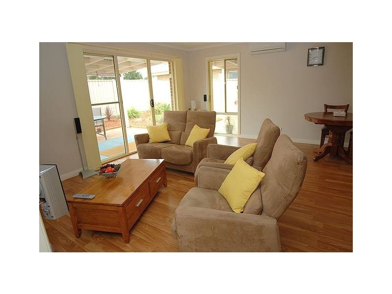 1/7 Valley View Court, Sebastopol VIC 3356