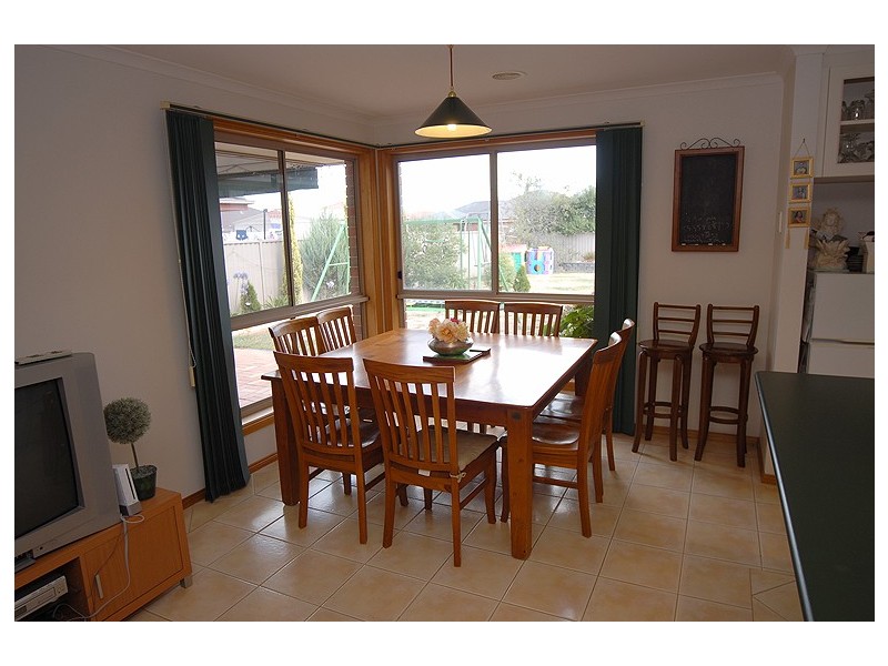 229 Whitelaw Avenue, Delacombe VIC 3356