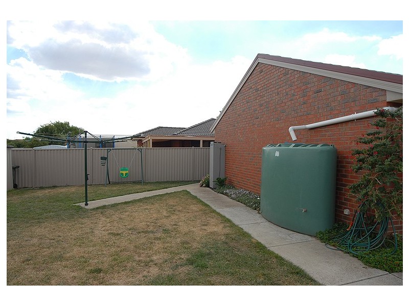 229 Whitelaw Avenue, Delacombe VIC 3356