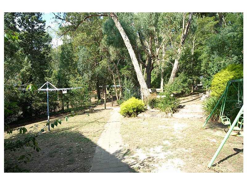 309 Eddy Avenue, Mount Helen VIC 3350