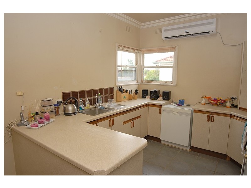 1236 Norman Street, Wendouree VIC 3355