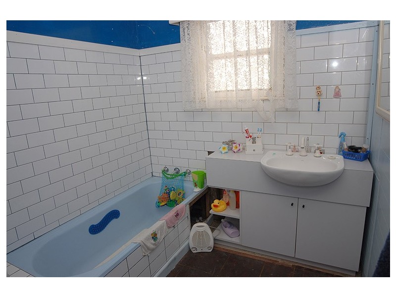 1236 Norman Street, Wendouree VIC 3355