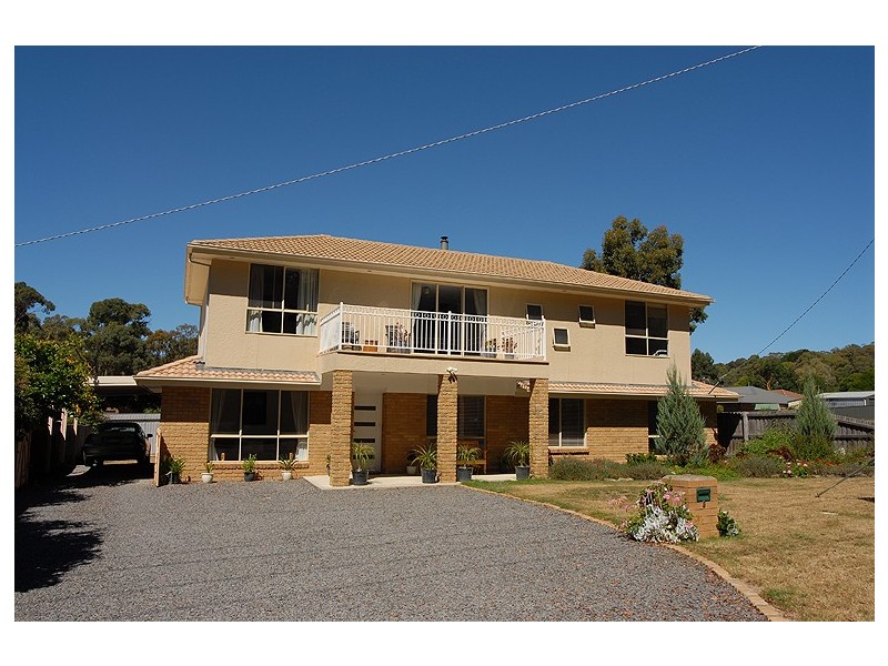 186 Ballarat Road, Creswick VIC 3363