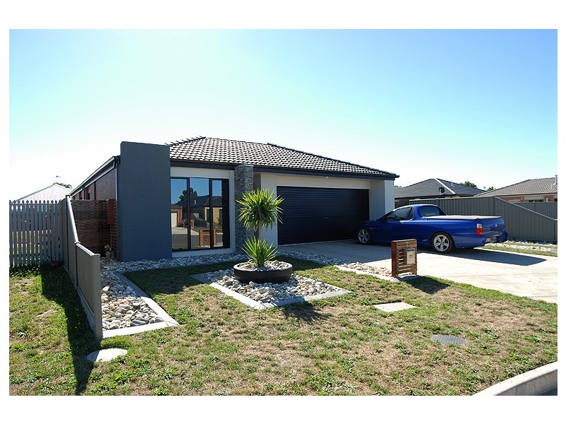 7 Sandon Place, Delacombe VIC 3356