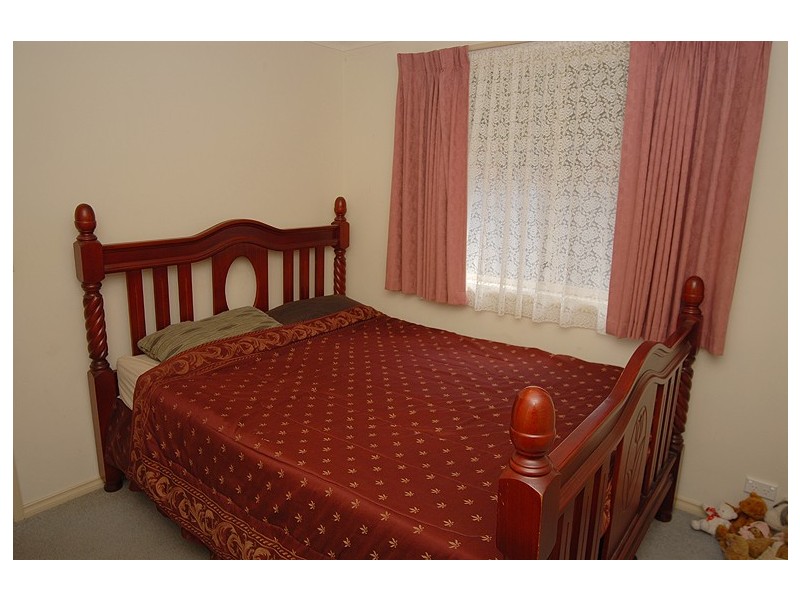 8 Langham Road, Wendouree VIC 3355