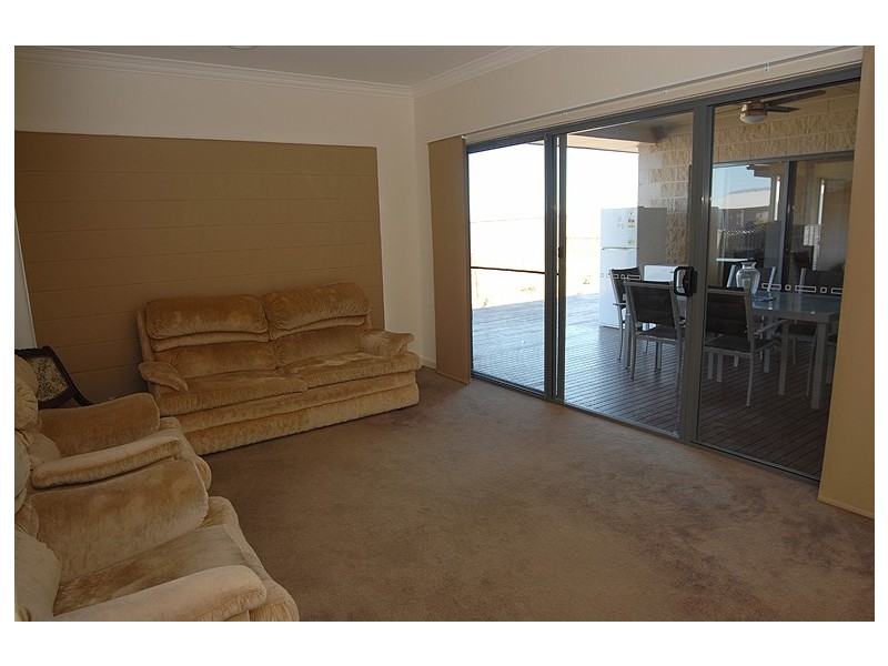 14 Powell Avenue, Cardigan Village VIC 3352