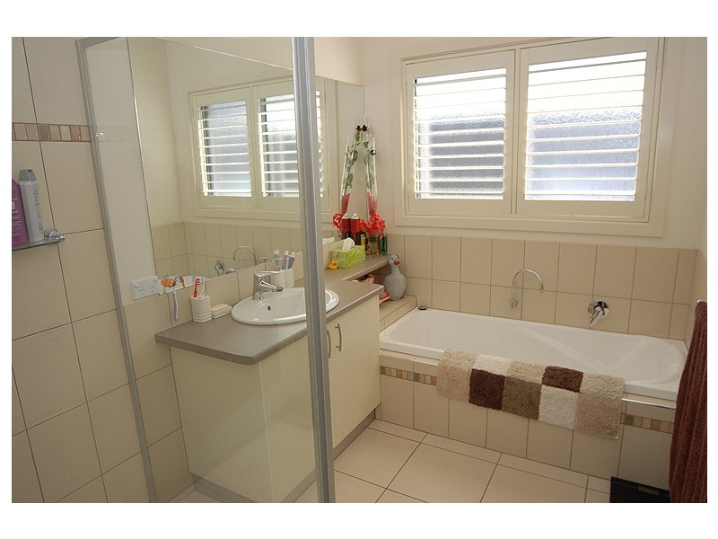 14 Powell Avenue, Cardigan Village VIC 3352