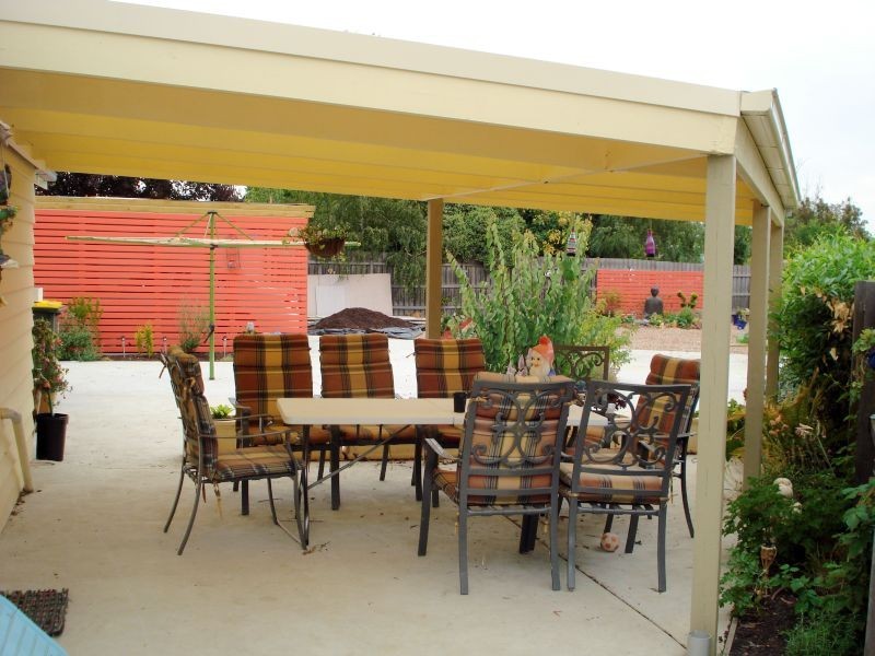 76 Neill Street, Beaufort VIC 3373