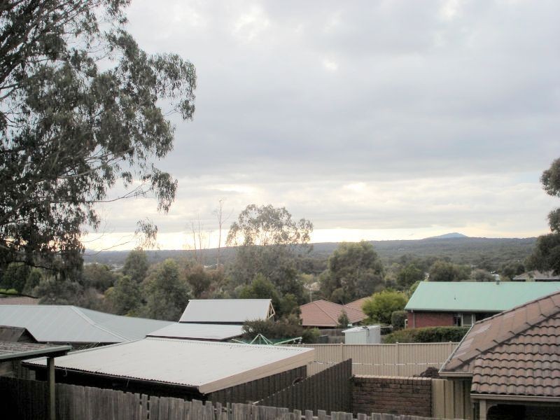 3/26 Bacchus Road, Mount Clear VIC 3350