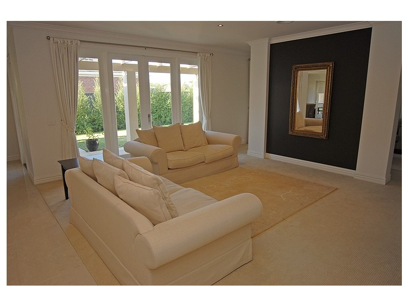 19 Alfredton Drive, Alfredton VIC 3350