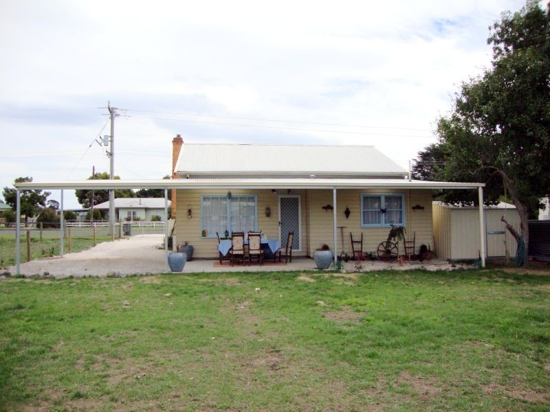 768 Carngham-Linton Road, Snake Valley VIC 3351