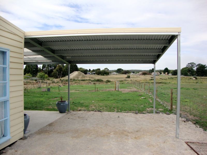 768 Carngham-Linton Road, Snake Valley VIC 3351