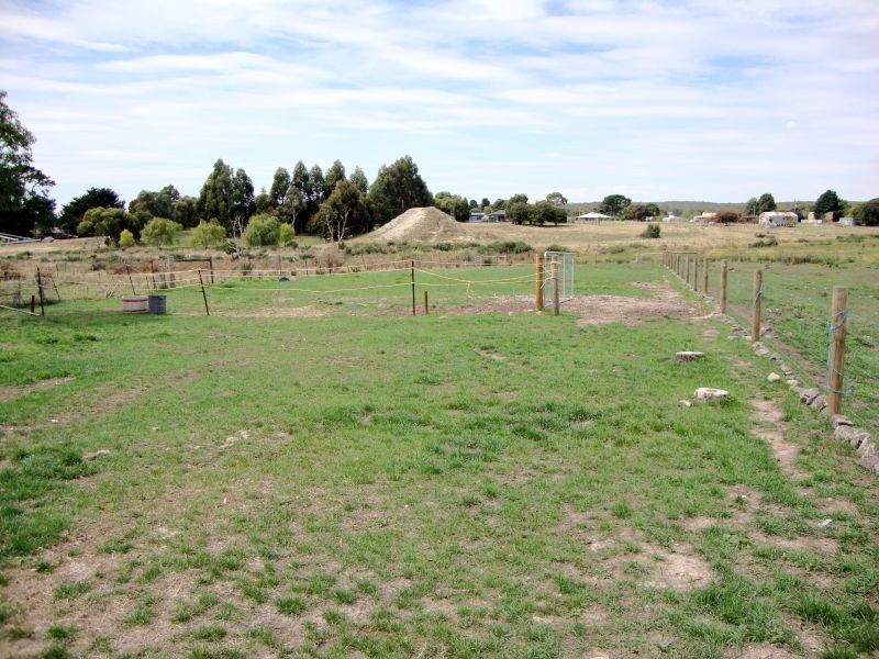 768 Carngham-Linton Road, Snake Valley VIC 3351