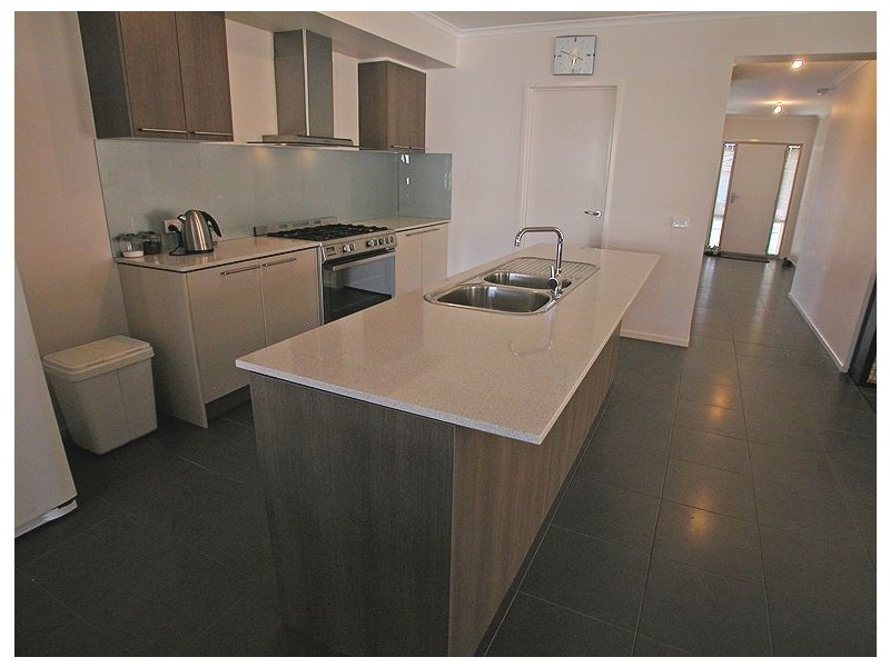 17 Canadian Crescent, Canadian VIC 3350