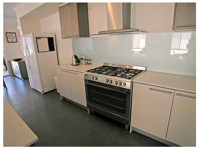 17 Canadian Crescent, Canadian VIC 3350