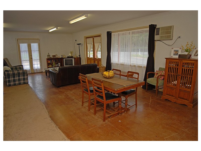 2800 Colac – Ballarat Road, Dereel VIC 3352