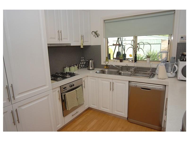 209 Whitelaw Avenue, Delacombe VIC 3356