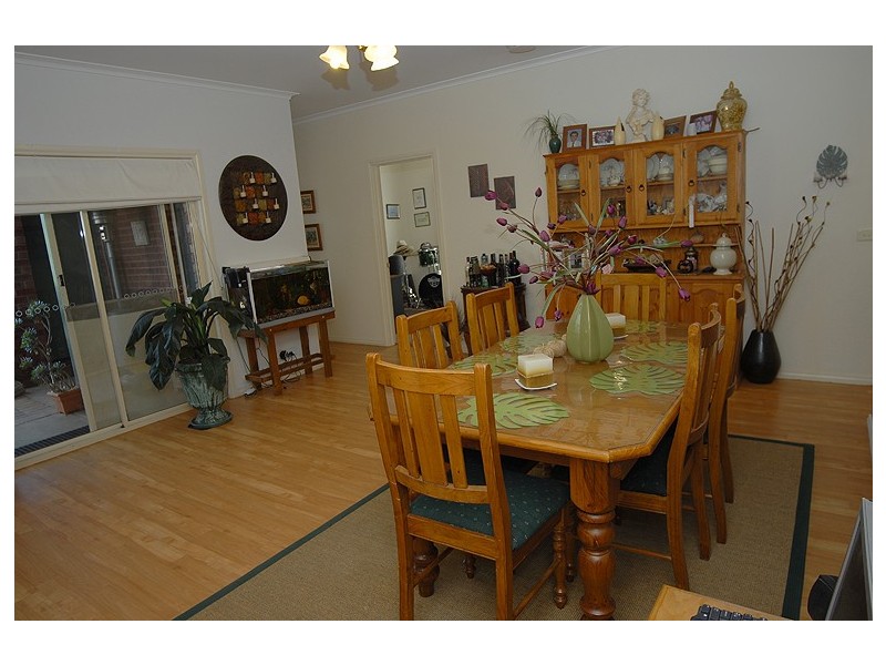 209 Whitelaw Avenue, Delacombe VIC 3356