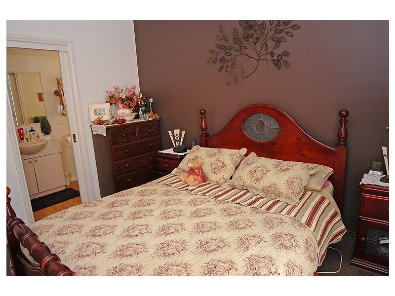 209 Whitelaw Avenue, Delacombe VIC 3356