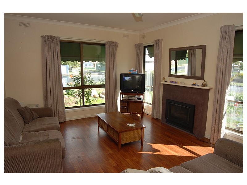 1202 Grevillea Road, Wendouree VIC 3355