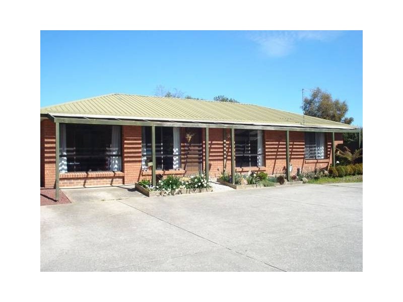 3 Florence Court, Brown Hill VIC 3350